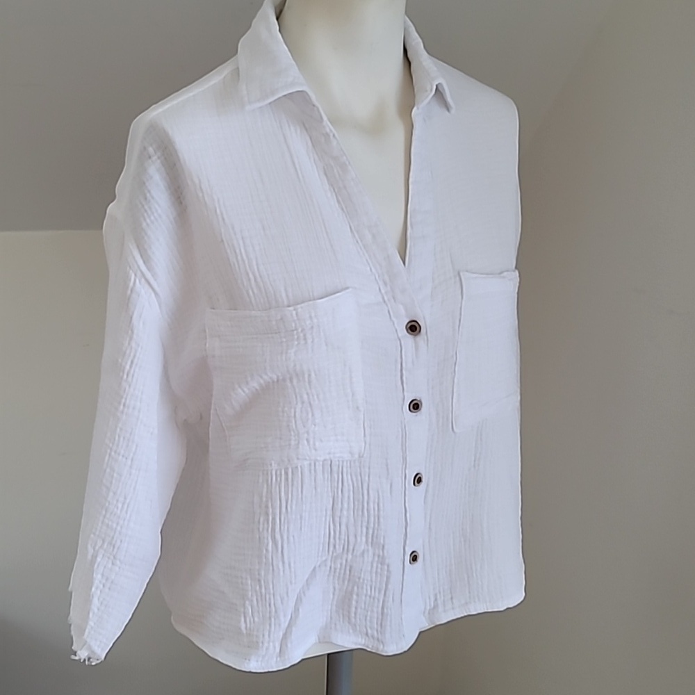 Love Notes White Cotton Crinkled Gauze Lightweight Cropped Button Shirt Size L
